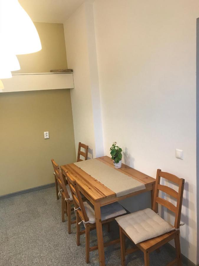 Garsoniera Mandrilor Lägenhet Slănic Exteriör bild