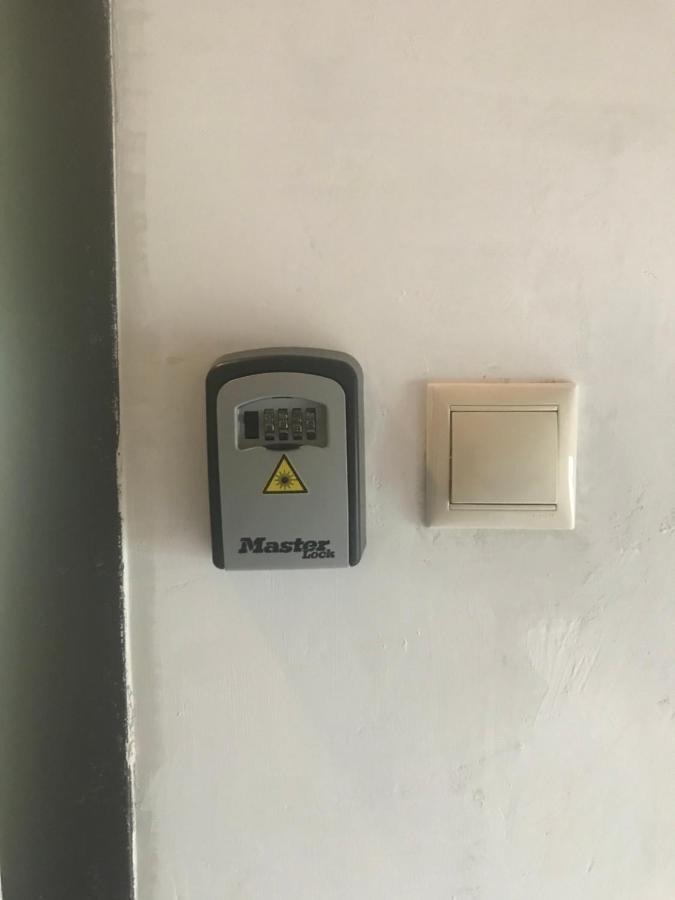 Garsoniera Mandrilor Lägenhet Slănic Exteriör bild